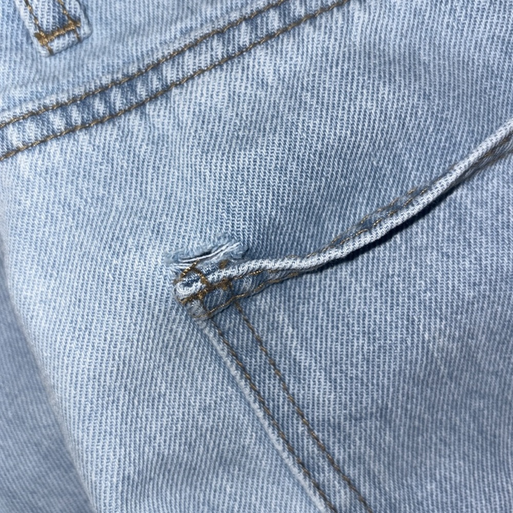 Edikted Raelynn Washed Low Rise Jeans - Picture 6 of 7